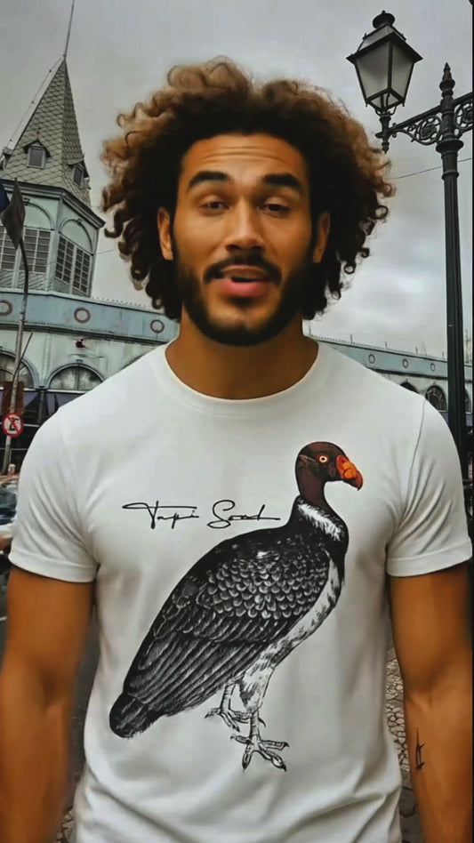 Camiseta Urubu-Rei: Soberano dos Céus Amazônicos