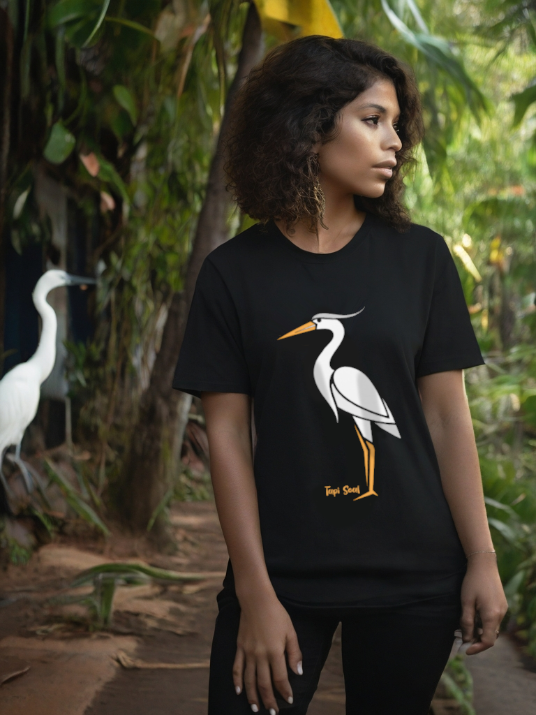 Camiseta Garça Tupi: Graciosidade da Amazônia